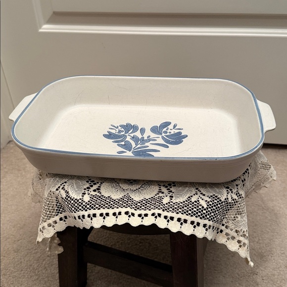 PFALTZGRAFF YORKTOWNE RECTANGULAR BAKER /
CASSEROLE BAKING DISH - Picture 2 of 11